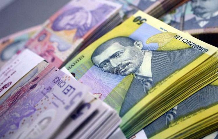 Amenzi de până la 2.500 de lei pentru clădirile istorice degradate Amenzi de până la 2.500 de lei pentru clădirile istorice degradate