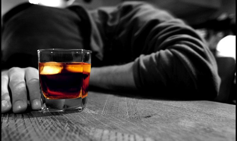 Luna naţională de informare despre efectele consumului de alcool Luna naţională de informare despre efectele consumului de alcool
