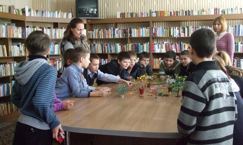 Lectură în culori pentru elevi şi preşcolari