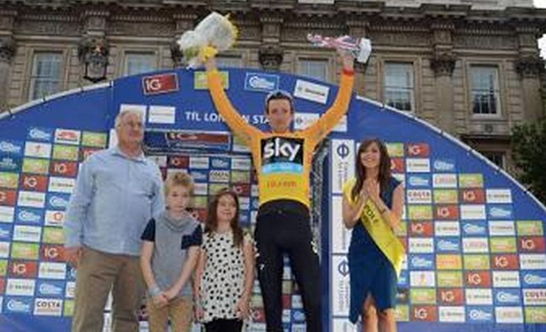 Britanicul Bradley Wiggins a câştigat ediţia 2013 a Turului ciclist al Marii Britanii Britanicul Bradley Wiggins a câştigat ediţia 2013 a Turului ciclist al Marii Britanii