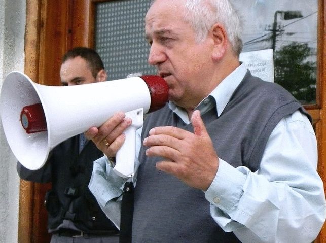 Veşti bune pentru foştii angajaţi ai combinatului Ductil Steel Oţelu Roşu Veşti bune pentru foştii angajaţi ai combinatului Ductil Steel Oţelu Roşu