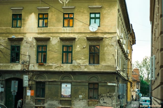 Primăria Timişoara s-a transformat în bancă Primăria Timişoara s-a transformat în bancă