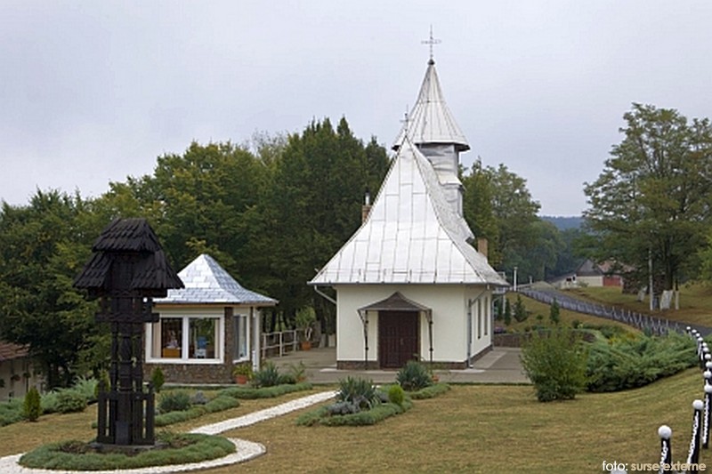 Hram la Mânăstirea de la Brebu