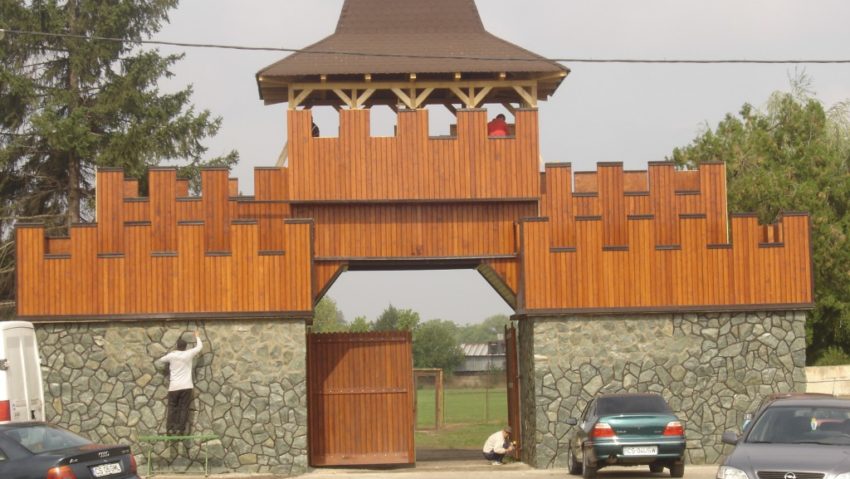 Municipiul Caransebeş se pregăteşte de sărbătoare Municipiul Caransebeş se pregăteşte de sărbătoare