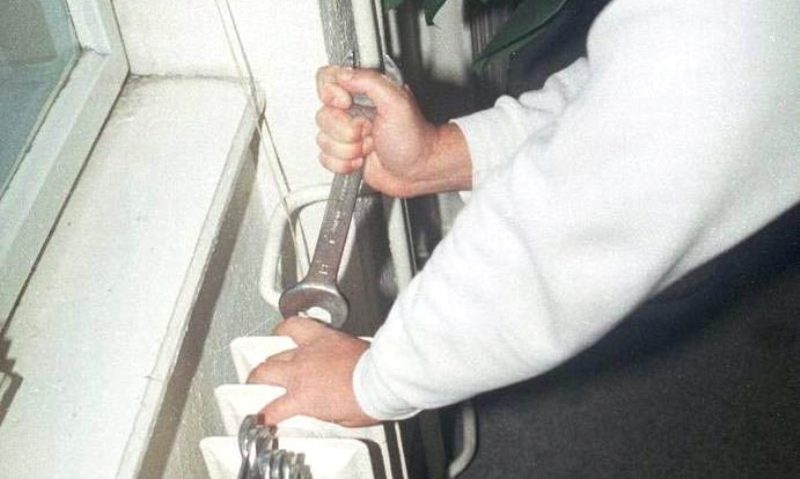 Val de rebranşări, la Petroşani Val de rebranşări, la Petroşani