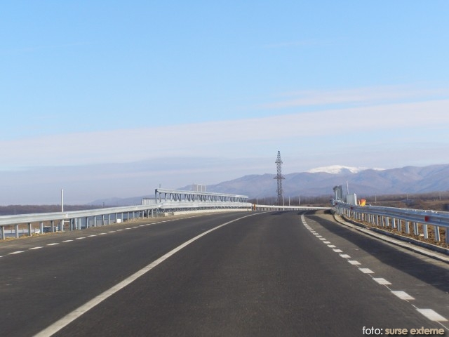 Investiţii pentru fluidizarea circulaţiei la Caransebeş Investiţii pentru fluidizarea circulaţiei la Caransebeş