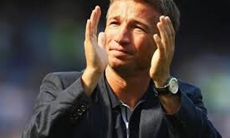 Dan Petrescu şi-a reziliat contractul cu CFR Cluj Dan Petrescu şi-a reziliat contractul cu CFR Cluj