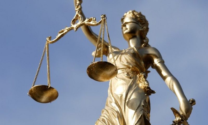 Doi elevi ai unui prestigios liceu din Timişoara, judecaţi penal Doi elevi ai unui prestigios liceu din Timişoara, judecaţi penal