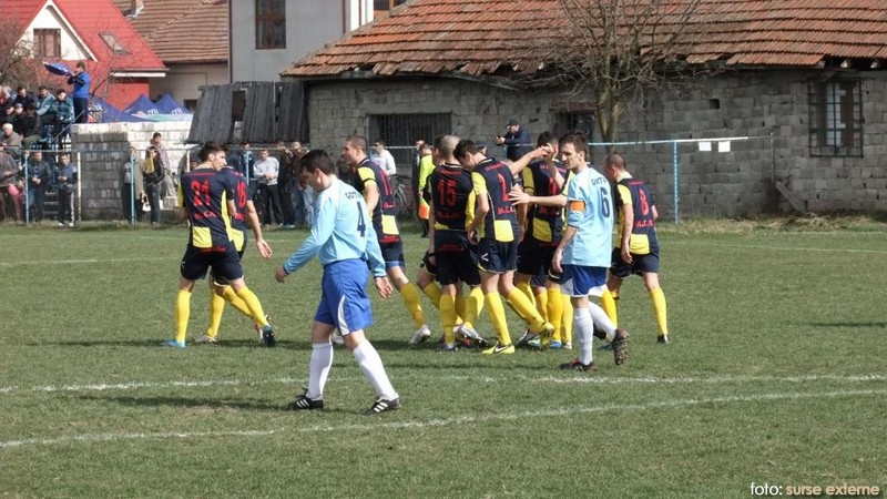 Restanță în Liga a 4-a de fotbal Caraș-Severin: AS Berzasca- Metalul Oțelu Roșu 1-0 Restanță în Liga a 4-a de fotbal Caraș-Severin: AS Berzasca- Metalul Oțelu Roșu 1-0