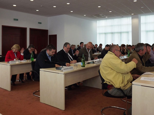 Sistem informatic pentru gestionarea registrului agricol, la Arad Sistem informatic pentru gestionarea registrului agricol, la Arad