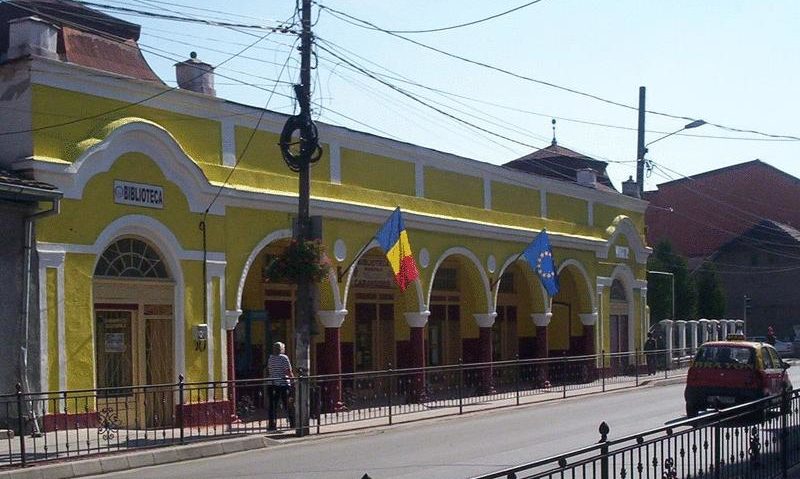 Primăria Caransebeş vrea clădirea bibliotecii municipale în patrimoniul său Primăria Caransebeş vrea clădirea bibliotecii municipale în patrimoniul său