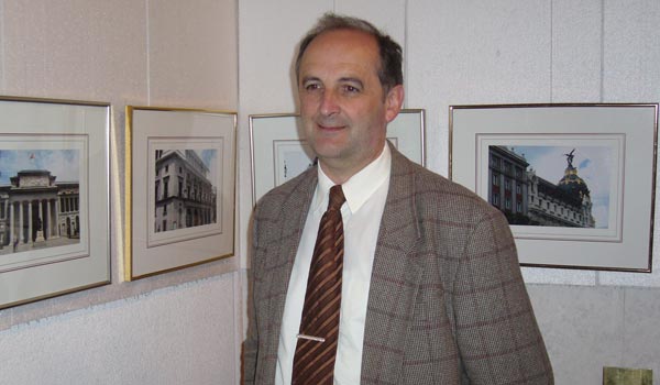 Expoziţie foto şi lansare de CD-ROM la Reşiţa Expoziţie foto şi lansare de CD-ROM la Reşiţa