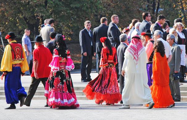 Etniile îşi dau întâlnire la Caransebeş Etniile îşi dau întâlnire la Caransebeş