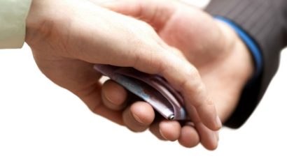 România printre cele mai corupte ţări din UE, conform Transparency International