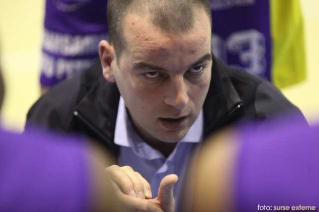 [AUDIO] Clubul de baschet masculin BC Timişoara s-a despărţit de antrenorul principal Tudor Costescu