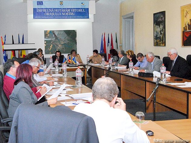 Consilierii locali lugojeni se întrunesc în şedinţa ordinară a lunii februarie Consilierii locali lugojeni se întrunesc în şedinţa ordinară a lunii februarie