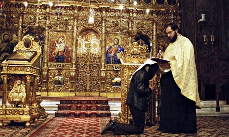O nouă metodă de iertare a păcatelor – spovedania on-line O nouă metodă de iertare a păcatelor – spovedania on-line