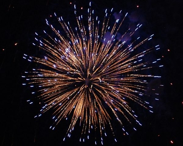 Petrecerea de Revelion în comuna Mehadia Petrecerea de Revelion în comuna Mehadia