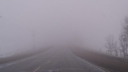 Vizibilitate redusă pe şoselele din Voivodina din cauza ceţii