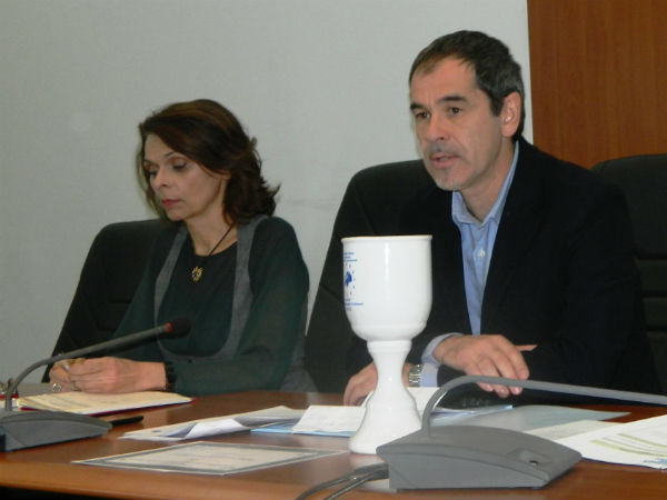 Municipiul Arad a primit titlul de „Campion român în afaceri” Municipiul Arad a primit titlul de „Campion român în afaceri”
