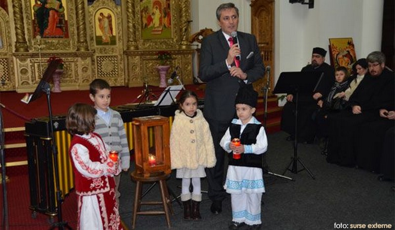 Lumina Sfântă de Crăciun de la Bethleem va ajunge, în această seară, în Catedrala din Caransebeş Lumina Sfântă de Crăciun de la Bethleem va ajunge, în această seară, în Catedrala din Caransebeş