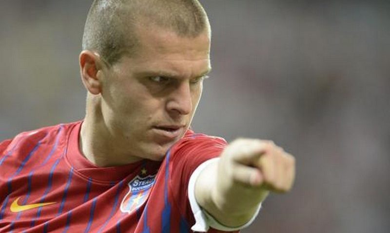Alexandru Bourceanu a fost ales fotbalistul anului de jucătorii din primele trei ligi Alexandru Bourceanu a fost ales fotbalistul anului de jucătorii din primele trei ligi