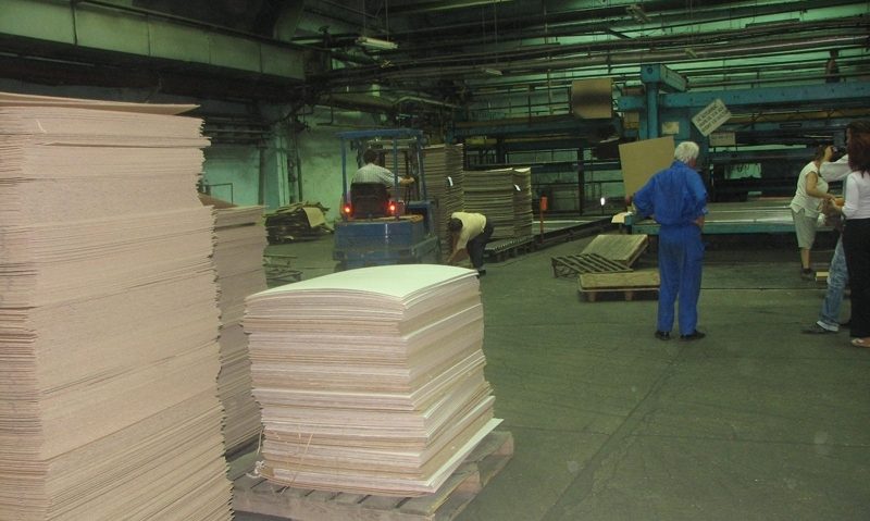 Milioane de euro investiţi în retehnologizarea unei fabrici de renume Milioane de euro investiţi în retehnologizarea unei fabrici de renume