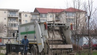 Timişorenii, datori la ridicarea gunoiului