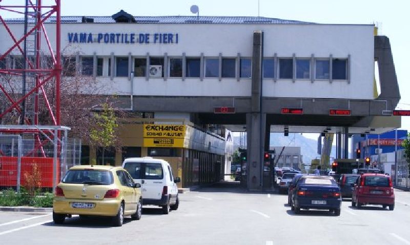 Traficul la vamă este în creştere în perioada sărbătorilor de iarnă Traficul la vamă este în creştere în perioada sărbătorilor de iarnă