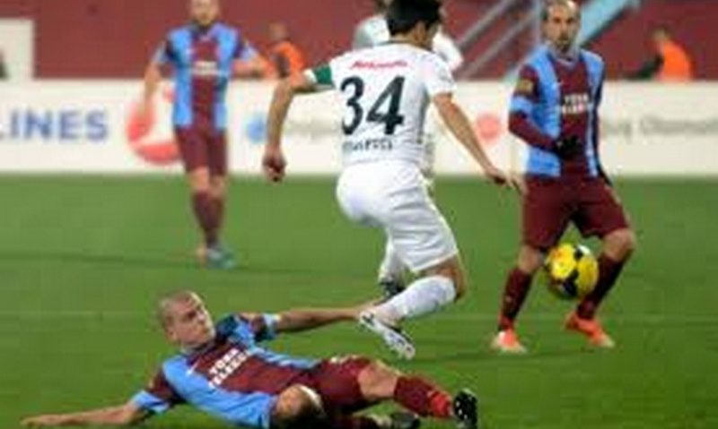 Bourceanu, din căpitan la Steaua, rezervă la Trabzon Bourceanu, din căpitan la Steaua, rezervă la Trabzon