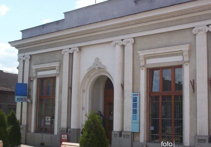 BCR, obligată să îi plătească fostului șef al Bancorex despăgubiri de 4,7 milioane de euro BCR, obligată să îi plătească fostului șef al Bancorex despăgubiri de 4,7 milioane de euro
