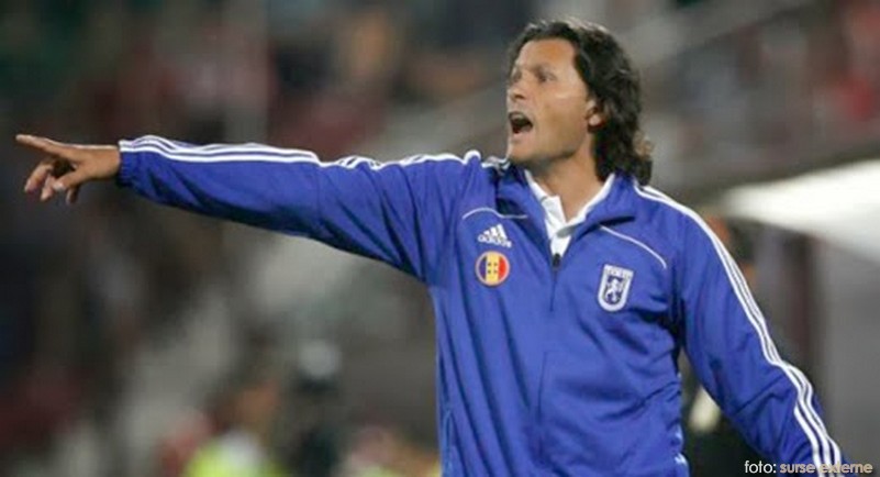 Italianul Nicolo Napoli a părăsit pe FC Universitatea Craiova Italianul Nicolo Napoli a părăsit pe FC Universitatea Craiova
