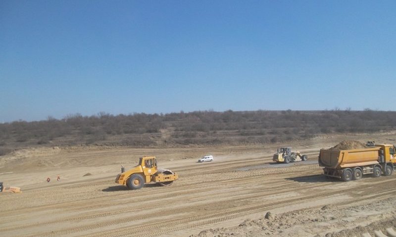 Autostrada Nădlac-Arad va fi gata la toamnă Autostrada Nădlac-Arad va fi gata la toamnă