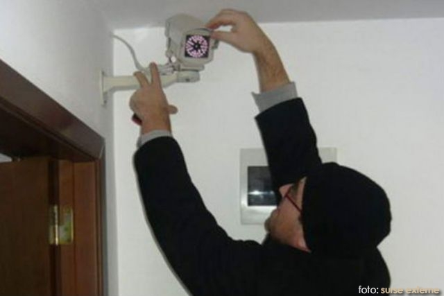 Camere video în unităţile de învăţământ arădene Camere video în unităţile de învăţământ arădene