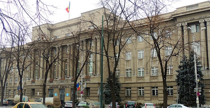 Faţada prefecturii timişene va fi renovată Faţada prefecturii timişene va fi renovată