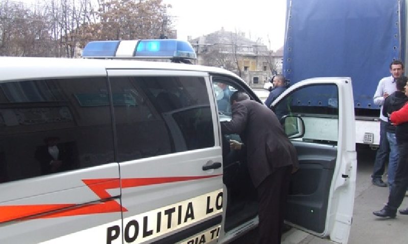 Robu: Acţionaţi fără menajamente, dar în limitele legii! Robu: Acţionaţi fără menajamente, dar în limitele legii!