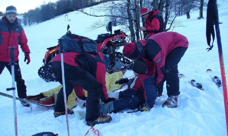 Accidente multe pe zăpadă puţină Accidente multe pe zăpadă puţină