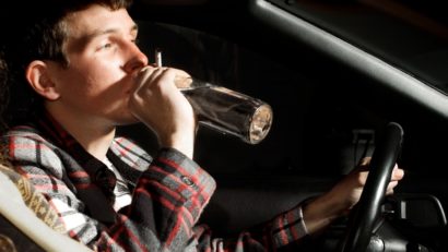 Unii doar băuţi, alţii şi fără permis