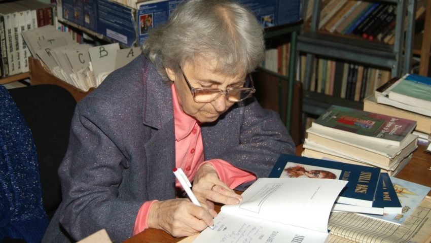 Povestitorul copilăriei aniversat la Reşiţa Povestitorul copilăriei aniversat la Reşiţa