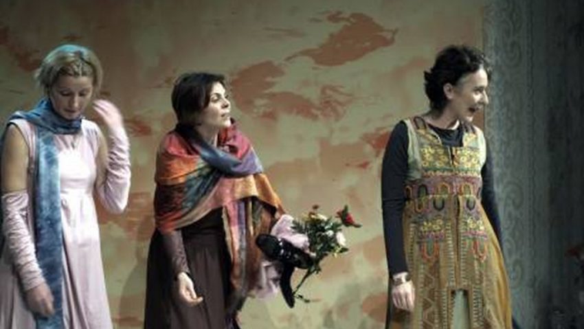 Luna plină de teatru la Arad Luna plină de teatru la Arad