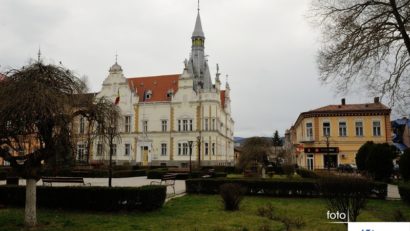 Litigiul dintre primăriile Caransebeş şi Buchin s-a mutat la Curtea de Apel Timişoara