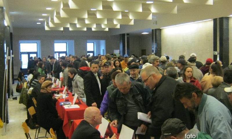 Sunteţi din Caraş-Severin? Nu aveţi loc de muncă? Vino la bursa organizată de AJOFM Sunteţi din Caraş-Severin? Nu aveţi loc de muncă? Vino la bursa organizată de AJOFM
