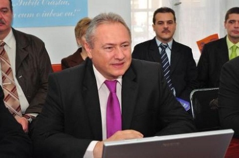 Direcţia Judeţeană a Finanţelor Publice Caraş-Severin stă bine la încasări Direcţia Judeţeană a Finanţelor Publice Caraş-Severin stă bine la încasări