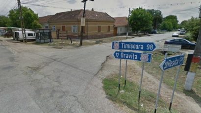 Şosele pline de gropi care aşteaptă intervenţia drumarilor