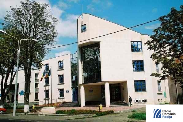 Administraţia locală din Făget continuă investiţiile în infrastructură Administraţia locală din Făget continuă investiţiile în infrastructură