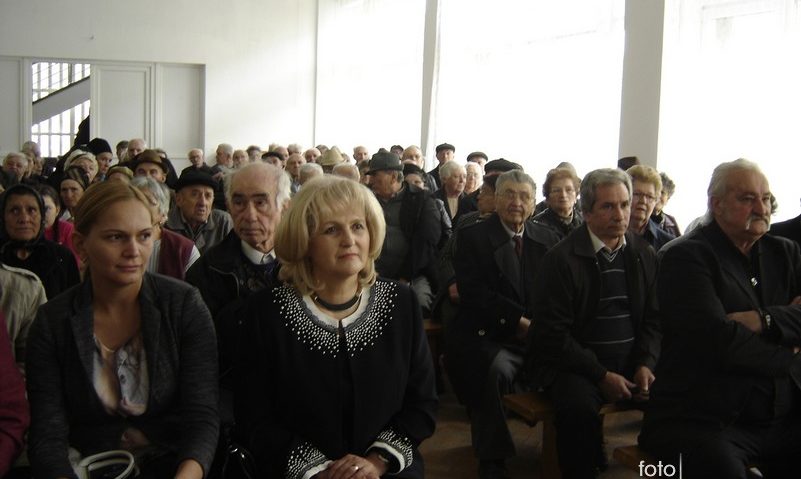 Peste 50 de ani împreună Peste 50 de ani împreună