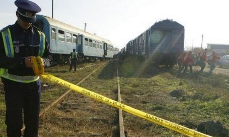 O femeie a rămas fără un braţ în urma unui accident stupid O femeie a rămas fără un braţ în urma unui accident stupid