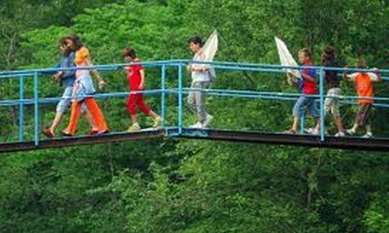 „Şcoala Altfel” – fără prea multe excursii „Şcoala Altfel” – fără prea multe excursii