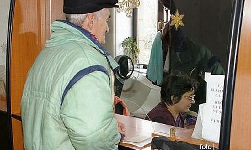 Mai bine de jumătate dintre contribuabilii lugojeni şi-au plătit dările către bugetul local Mai bine de jumătate dintre contribuabilii lugojeni şi-au plătit dările către bugetul local