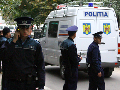 250 de poliţişti din Timiş vor veghea liniştea publică de Florii! 250 de poliţişti din Timiş vor veghea liniştea publică de Florii!